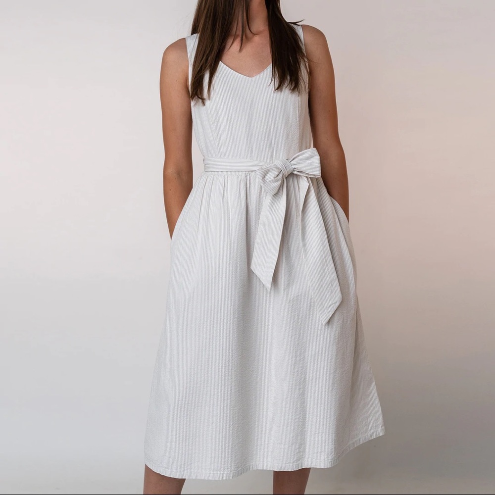 NWT Hope & Henry | Gray Seersucker Fit & Flare Dress | Sz 8